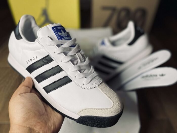 IMG 8005 scaled 1 SNKRS MEME