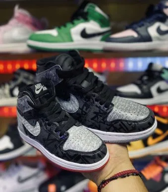 IMG 1112 scaled SNKRS MEME