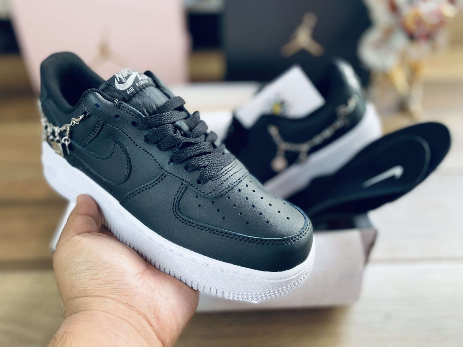 IMG 1914 scaled SNKRS MEME