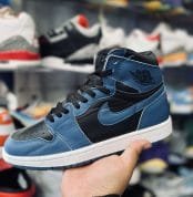 IMG 3113 scaled SNKRS MEME