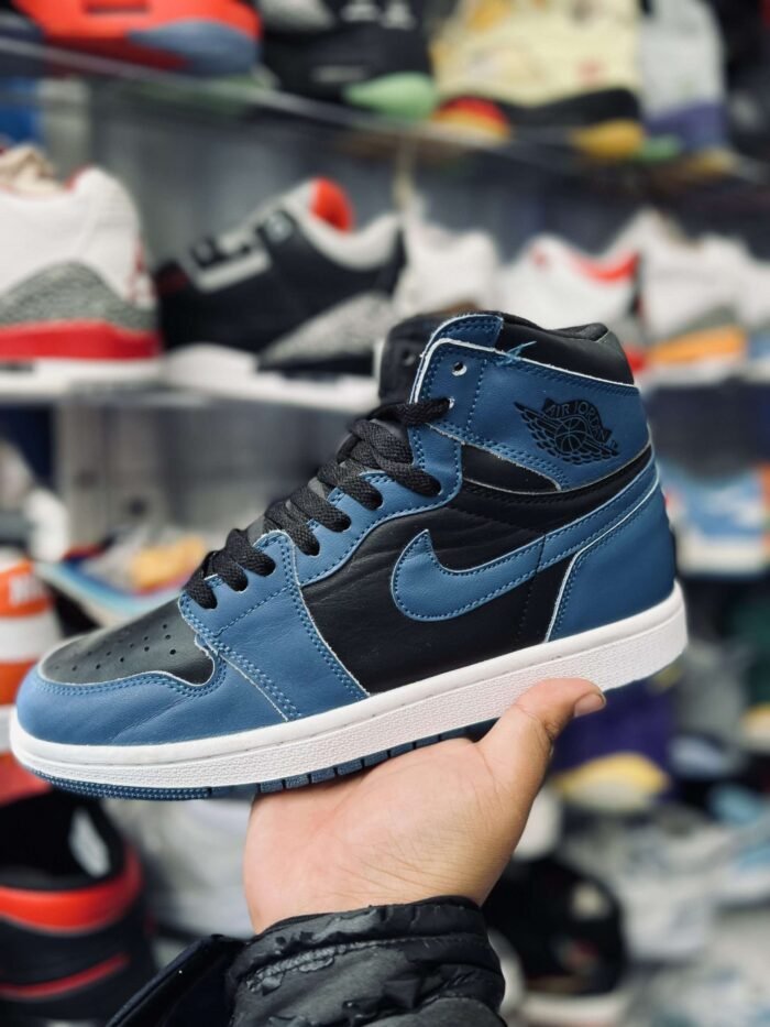 IMG 3113 scaled SNKRS MEME